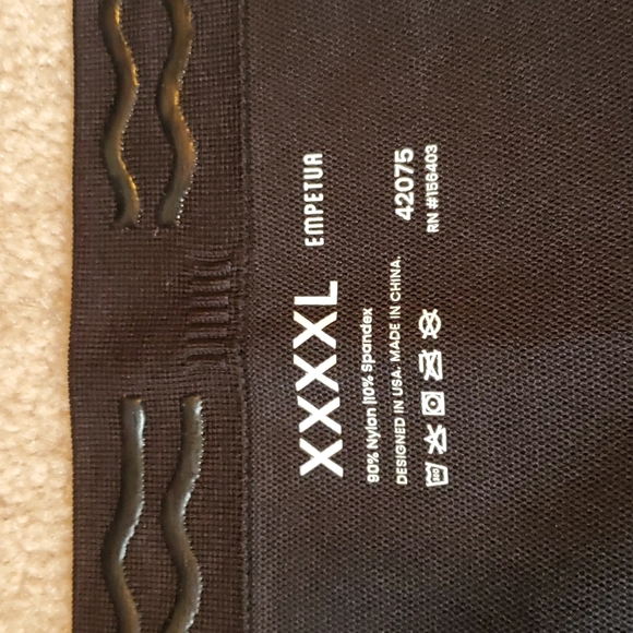 4XL Empetua black leggings * never been worn* - Picture 4 of 4